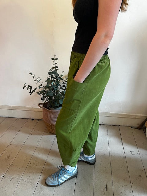 Corduroy Barrel Trousers