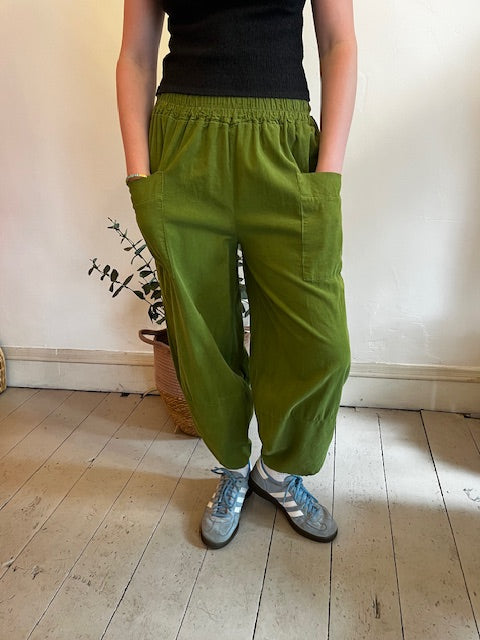 Corduroy Barrel Trousers