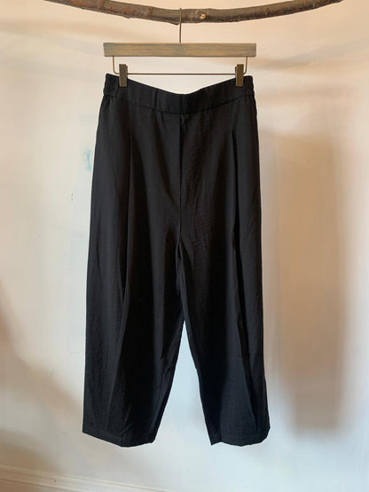 Tapered Pleated Trousers