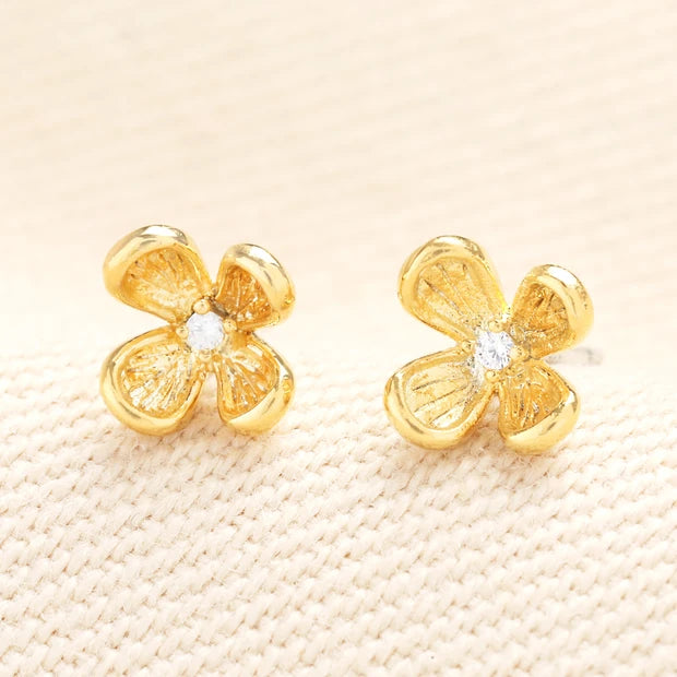 Buttercup stud earrings